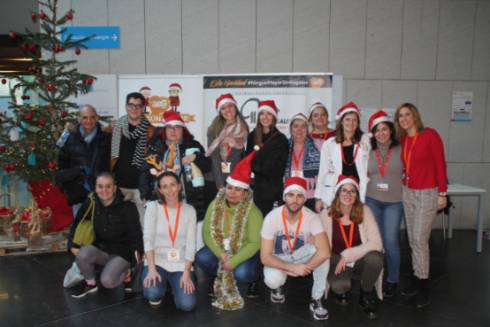 La camapaña de este año #NingúnMayorSinRegalos